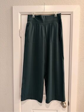 Athleta Wide Leg Active Pants in Deep Teal